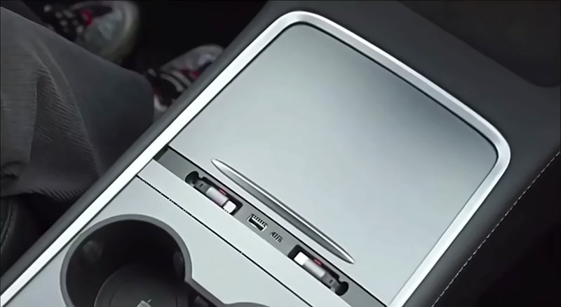 Retractable cables